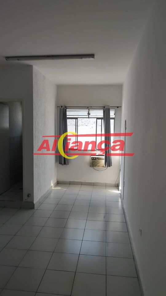 Foto 1 de Comercial, para Locação, em Jardim Rosa de Franca, Guarulhos - Ref AI64456