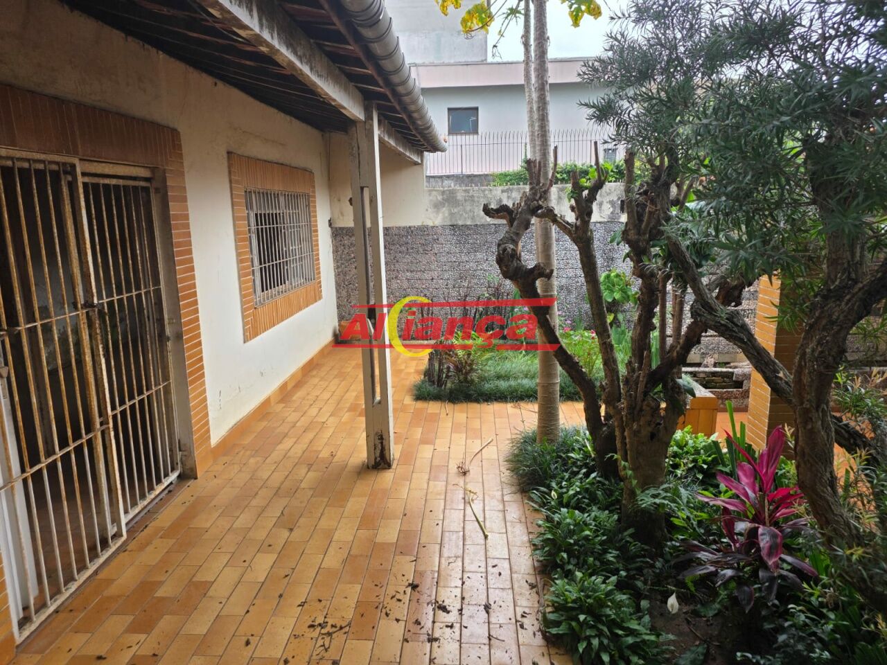 Foto 1 de Casa, para Locação, em Picanço, Guarulhos - Ref AI64671