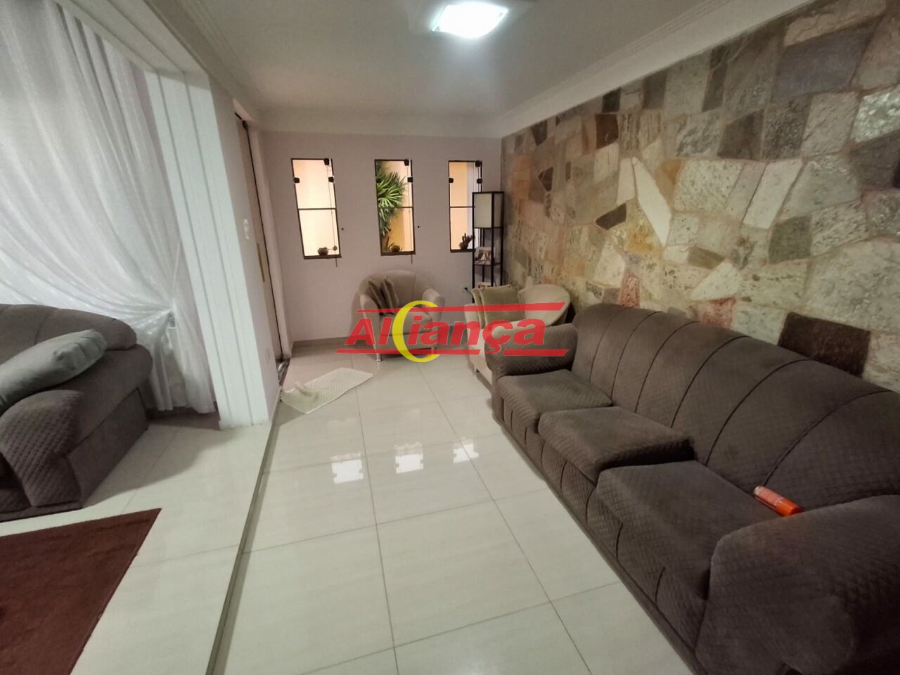 Foto 1 de Casa, para Venda, em Cidade Maia, Guarulhos - Ref AI65015