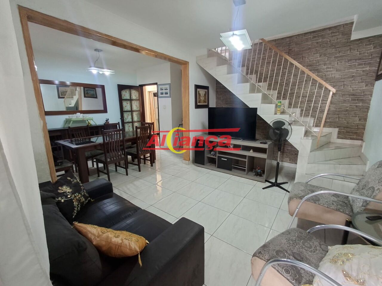 Foto 1 de Casa, para Venda, em Jardim Vila Galvão, Guarulhos - Ref AI65026
