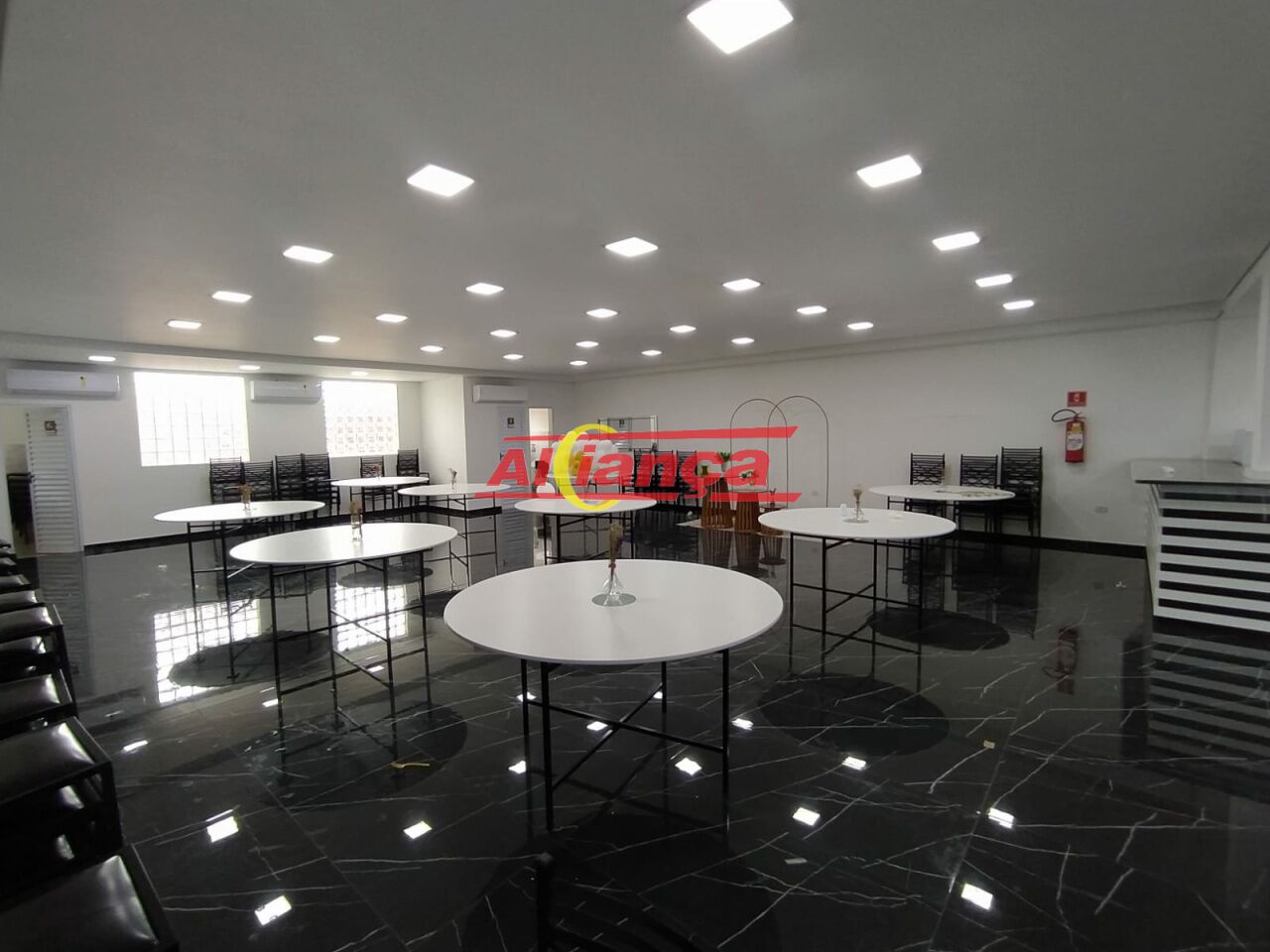 Foto 1 de Comercial, para Locação, em Jardim Planalto, Guarulhos - Ref AI65181