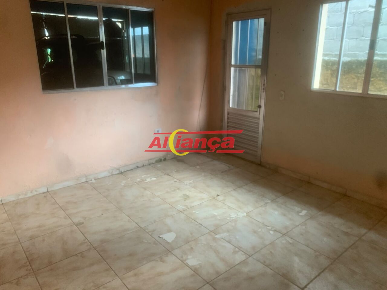 Foto 1 de Casa, para Venda, em Anita Garibaldi, Guarulhos - Ref AI65616