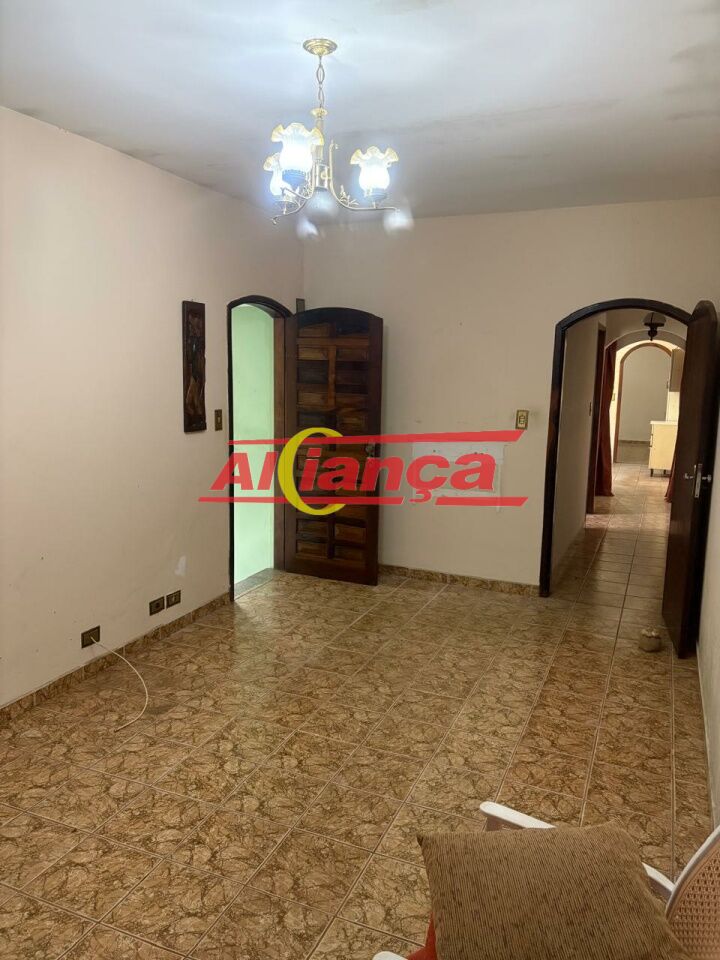 Foto 1 de Casa, para Locação, em Picanço, Guarulhos - Ref AI66063