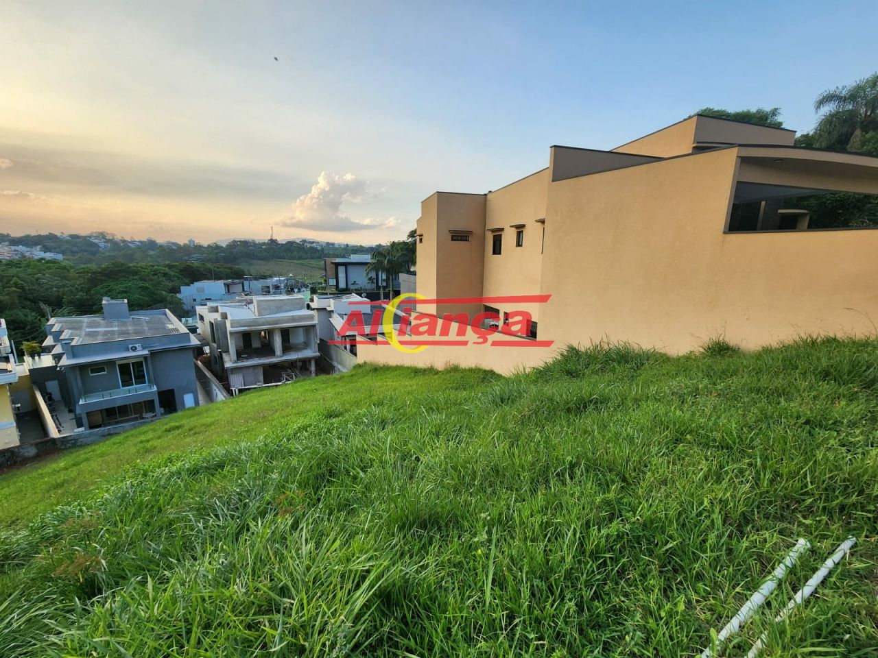Foto 1 de Comercial, para Venda, em Limoeiro, Arujá - Ref AI66397