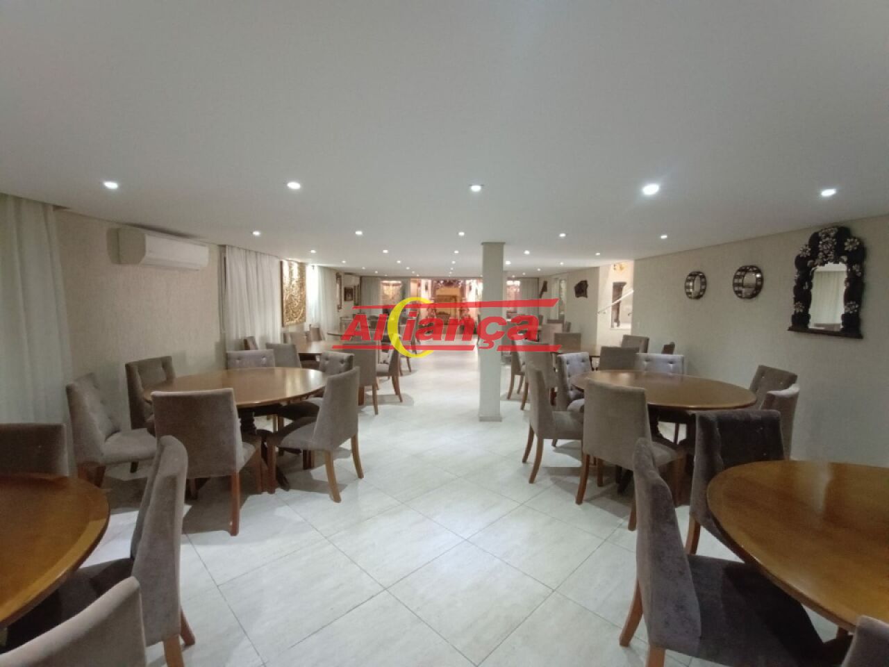 Foto 1 de Comercial, para Venda, em Vila Galvão, Guarulhos - Ref AI67161