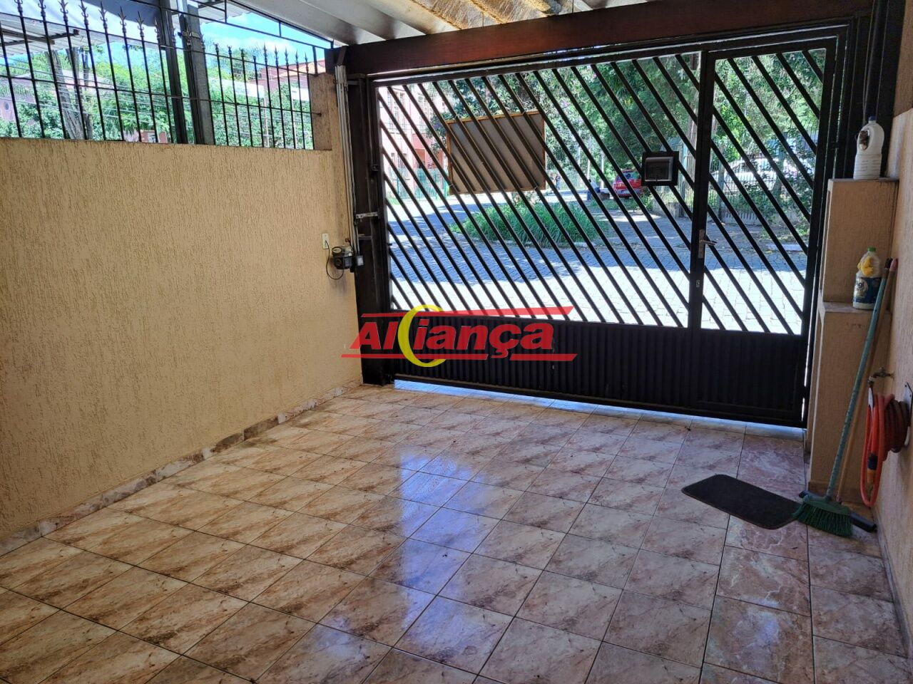 Foto 1 de Casa, para Venda, em Gopoúva, Guarulhos - Ref AI67188