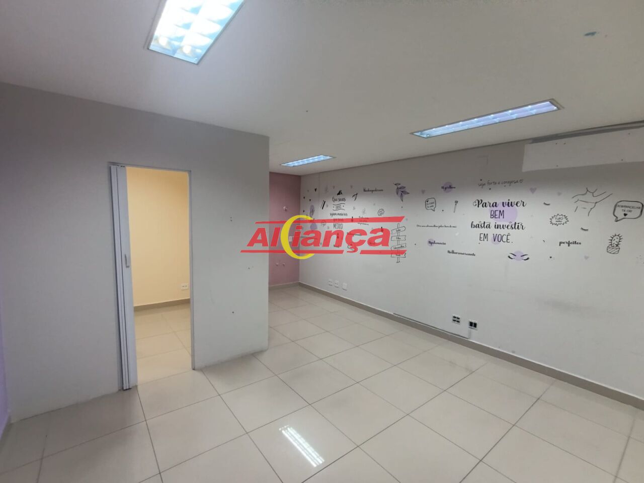 Foto 1 de Comercial, para Locação, em Jardim Tranqüilidade, Guarulhos - Ref AI67384