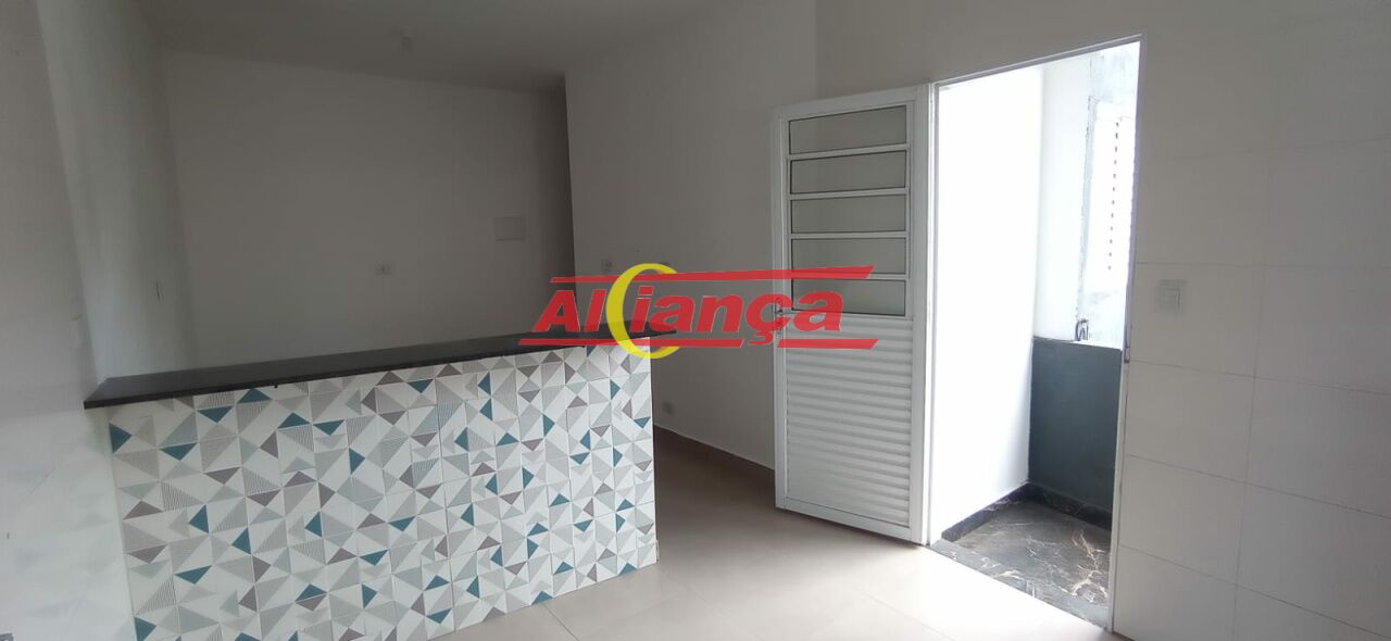 Foto 1 de Casa, para Locação, em Vila São Rafael, Guarulhos - Ref AI67493