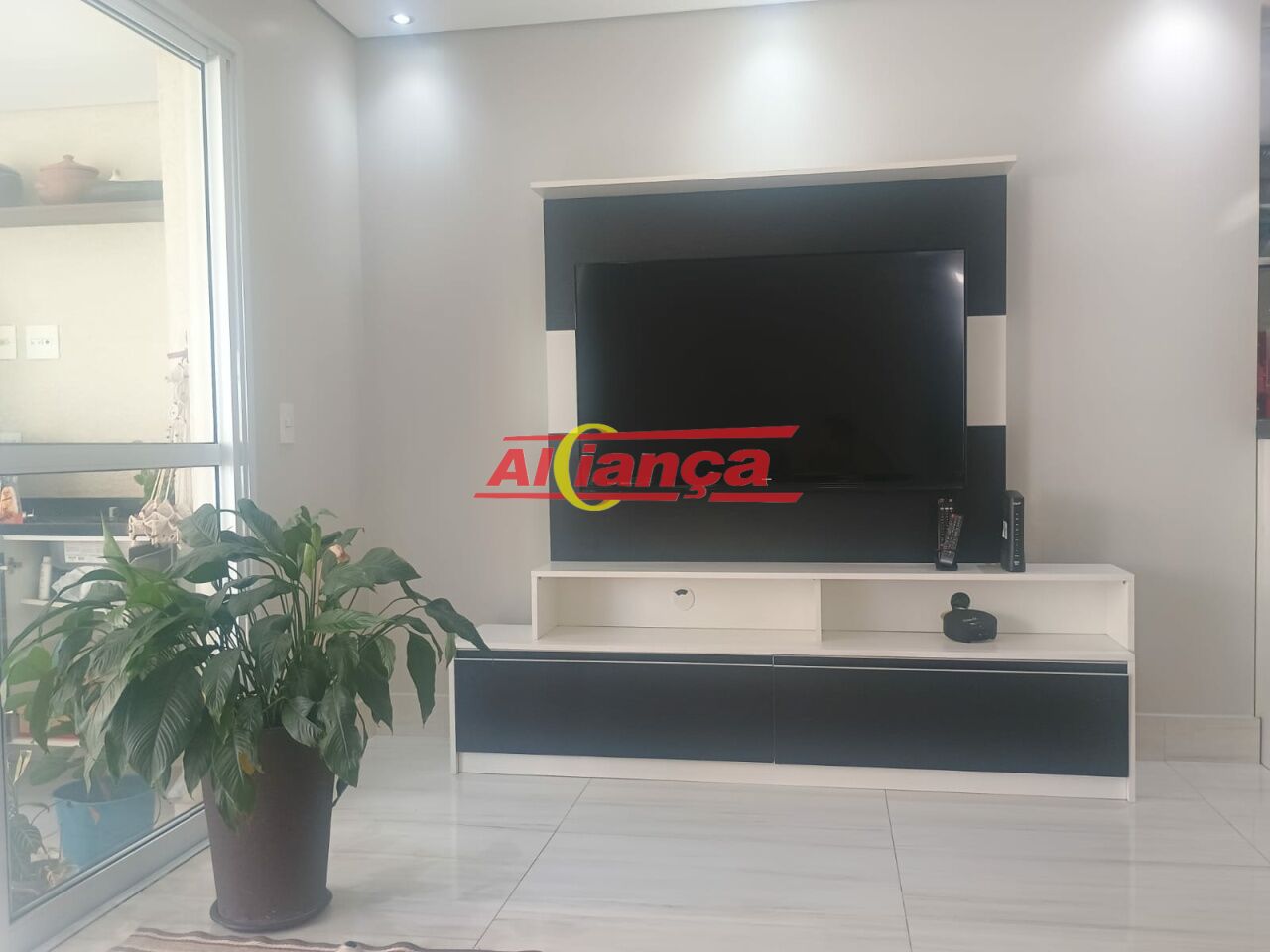 Foto 1 de Apartamento, para Venda, em Jardim Flor da Montanha, Guarulhos - Ref AI67614