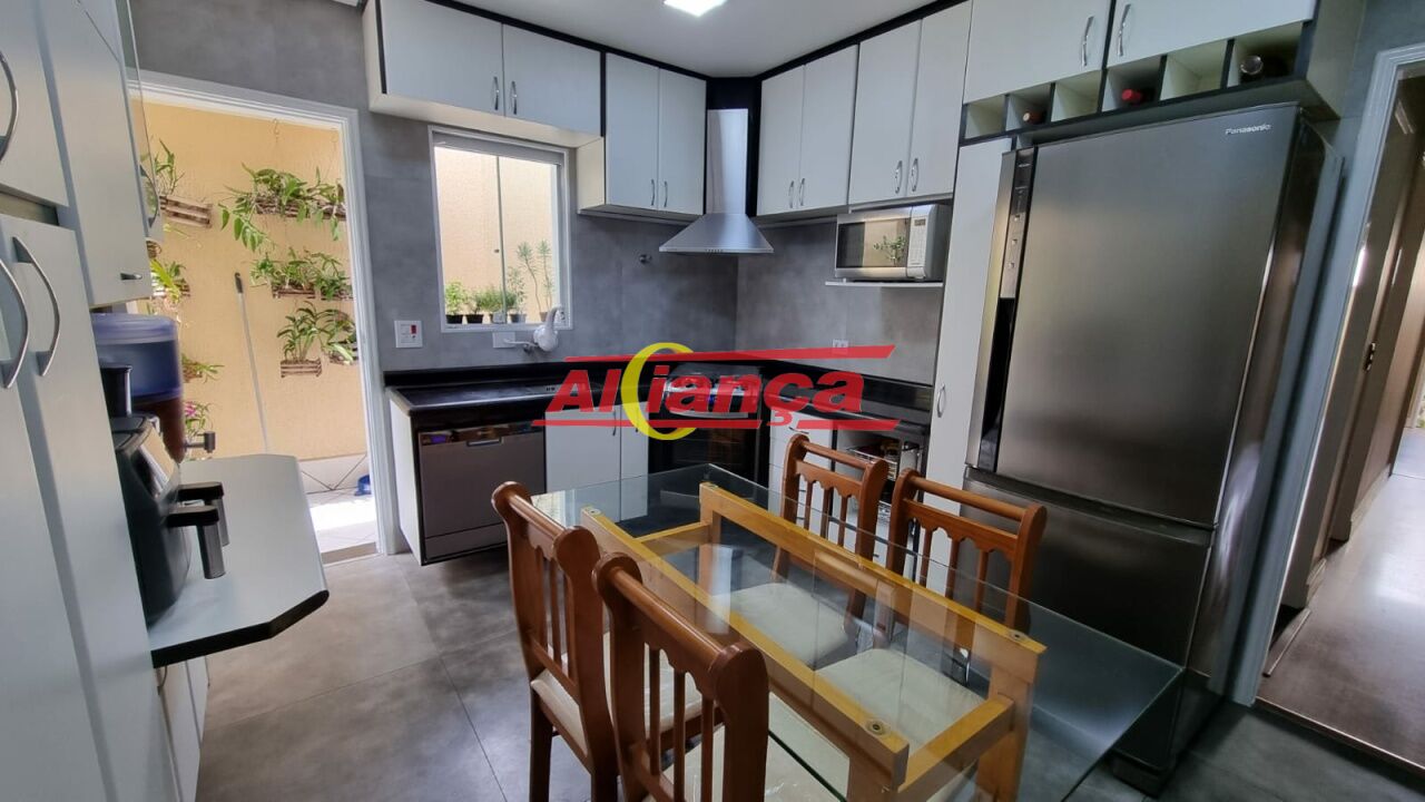Foto 1 de Casa, para Venda, em Vila Maria Luiza, Guarulhos - Ref AI67656