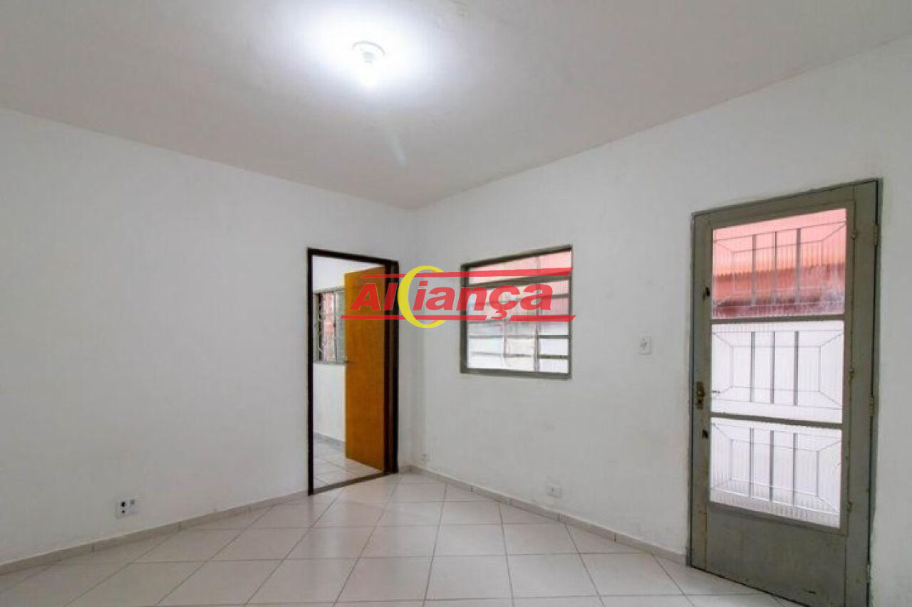 Foto 1 de Casa, para Locação, em Gopoúva, Guarulhos - Ref AI67878