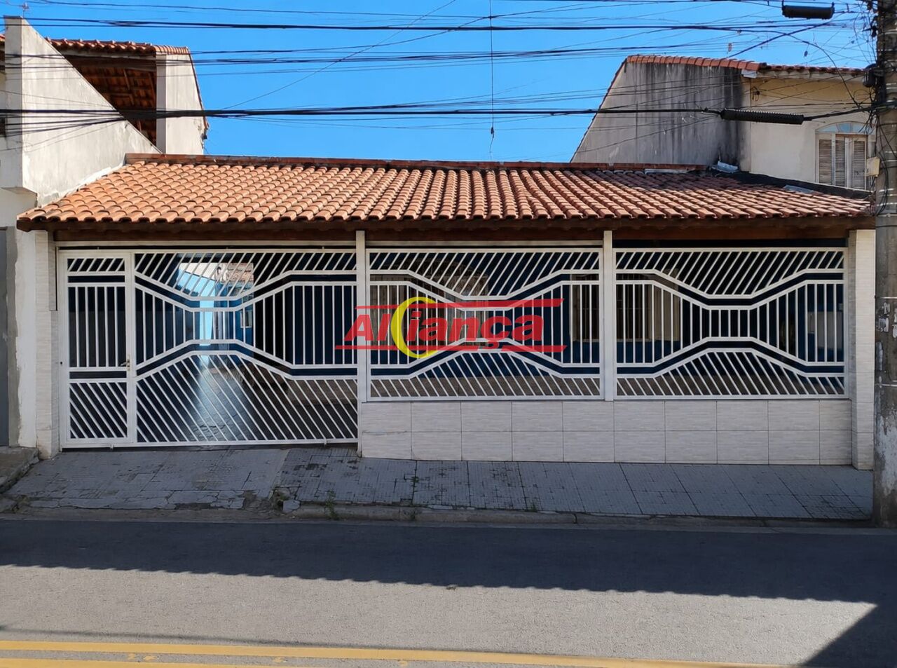 Foto 1 de Casa, para Venda, em Jardim Santa Cecília, Guarulhos - Ref AI69484
