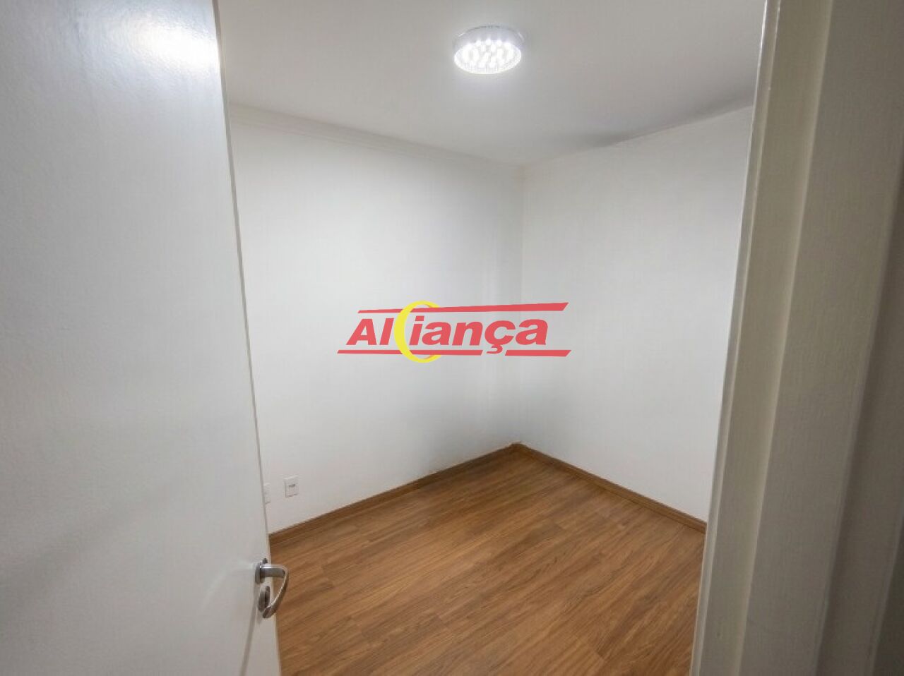 Foto 1 de Apartamento, para Locação, em Vila Nova Bonsucesso, Guarulhos - Ref AI69665