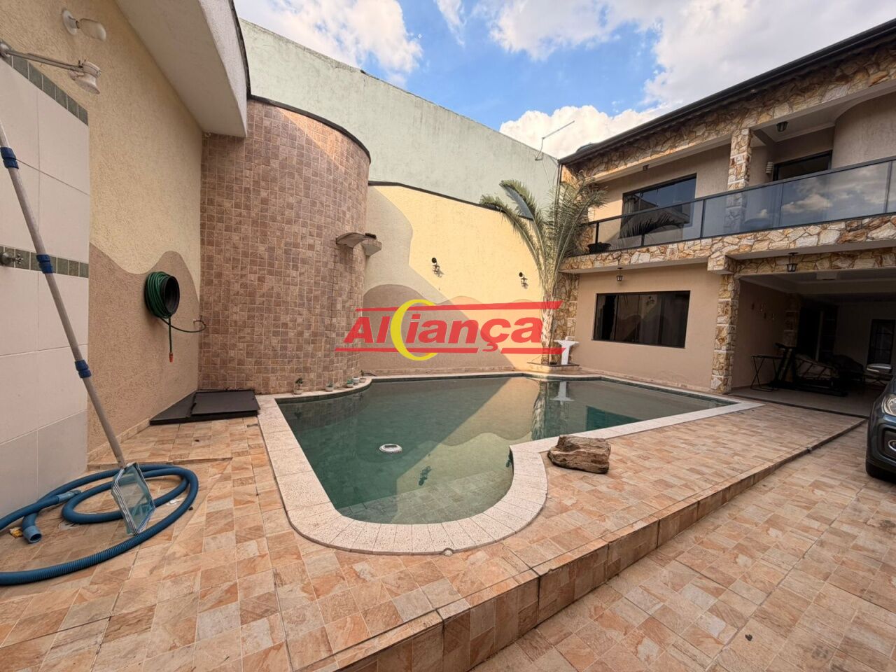 Foto 1 de Casa, para Venda, em Jardim Normandia, Guarulhos - Ref AI69692