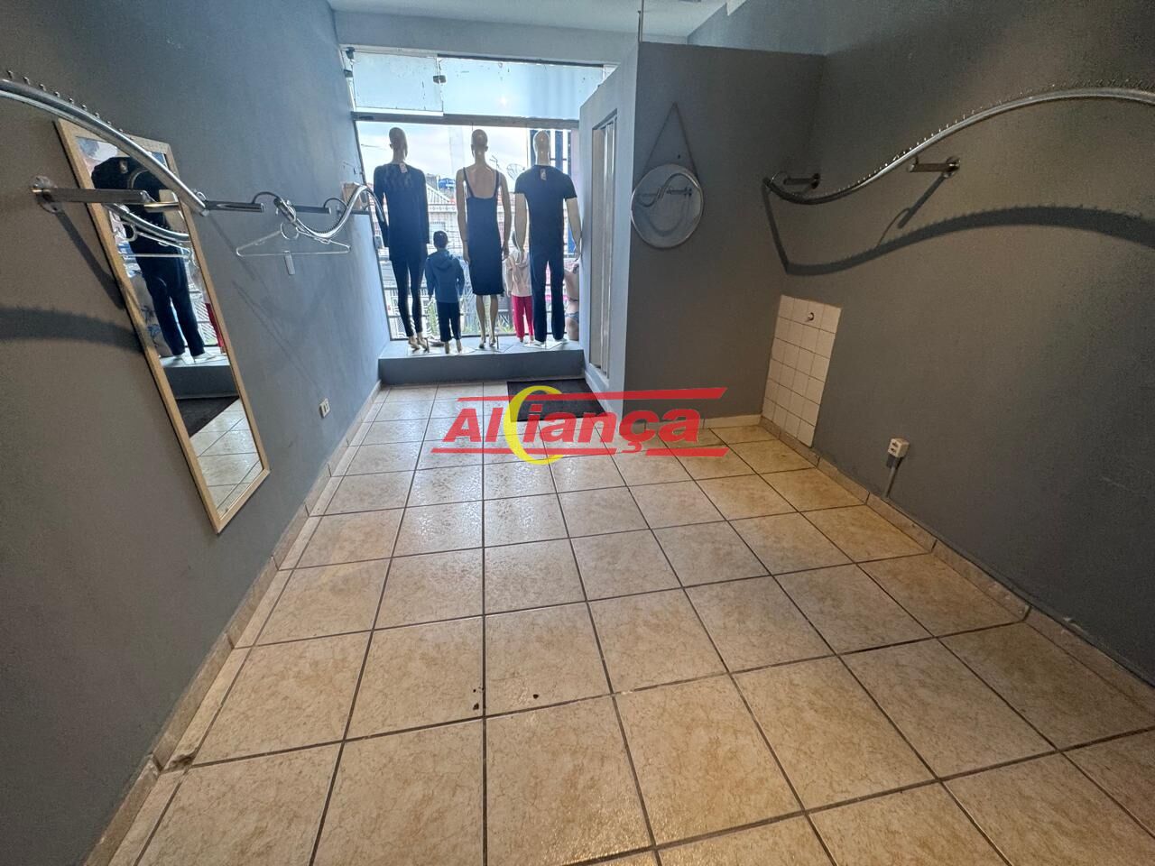 Foto 1 de Comercial, para Locação, em Gopoúva, Guarulhos - Ref AI69817