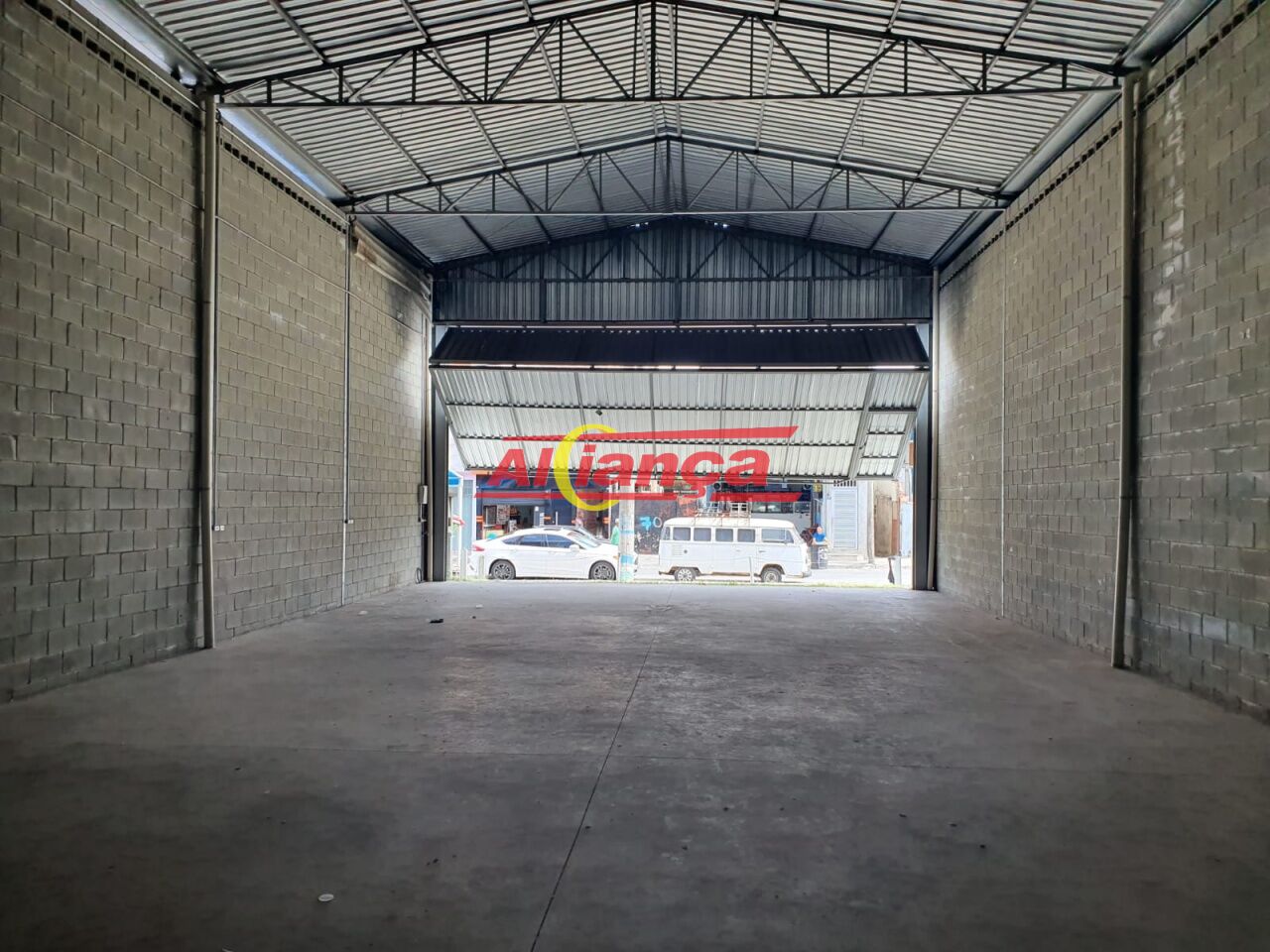 Foto 1 de Comercial, para Locação, em Jardim Presidente Dutra, Guarulhos - Ref AI69899