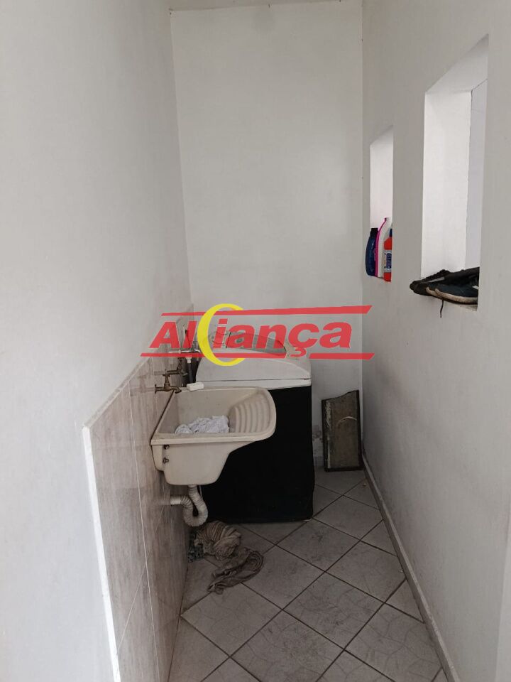 Foto 1 de Casa, para Venda, em Jardim Santa Cecília, Guarulhos - Ref AI69930