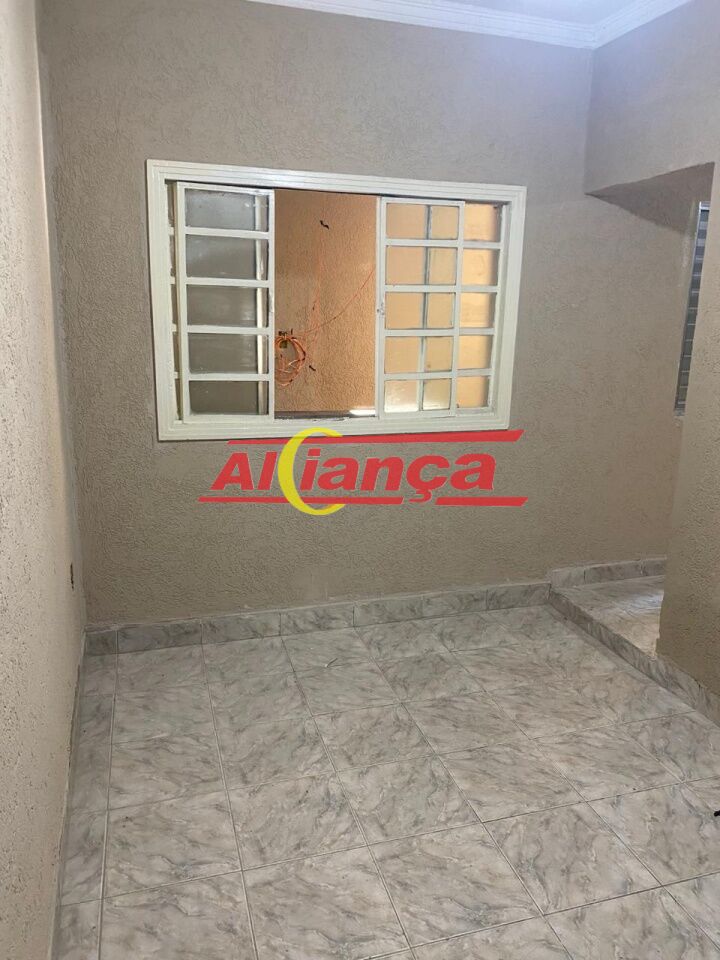 Foto 1 de Casa, para Locação, em Vila Rio de Janeiro, Guarulhos - Ref AI69938