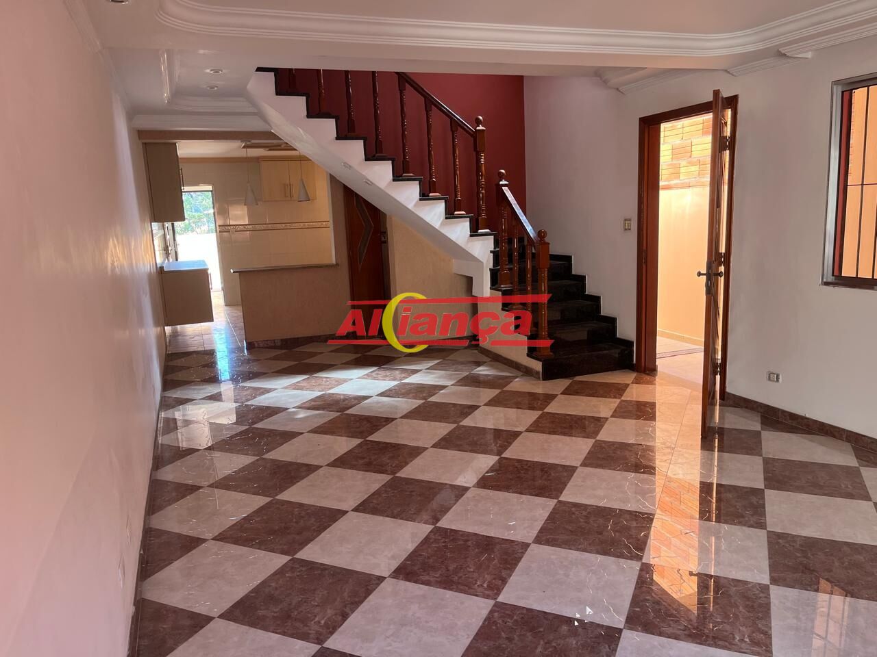 Foto 1 de Casa, para Locação, em Parque Flamengo, Guarulhos - Ref AI70263