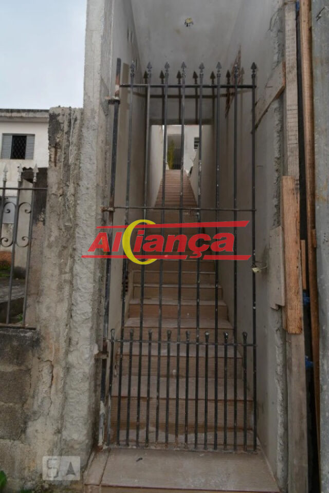 Foto 1 de Casa, para Locação, em Jardim Presidente Dutra, Guarulhos - Ref AI70286