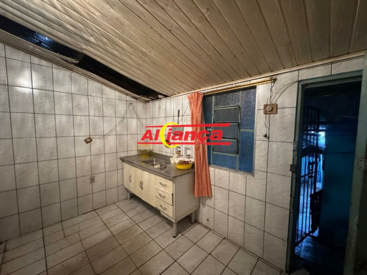 Foto 1 de Casa, para Locação, em Jardim Dourado, Guarulhos - Ref AI70368