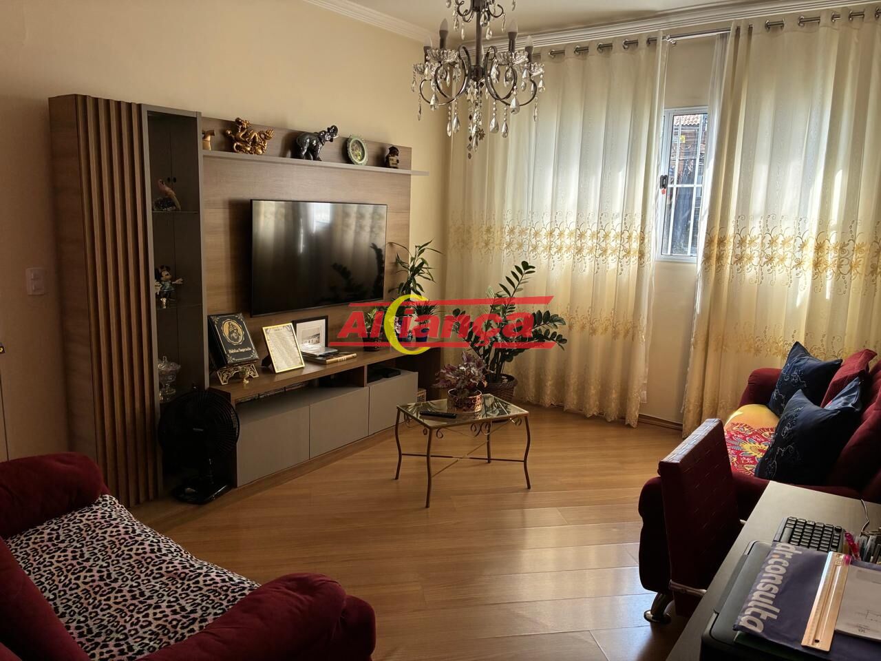 Foto 1 de Casa, para Venda, em Parque Santo Antônio, Guarulhos - Ref AI70384