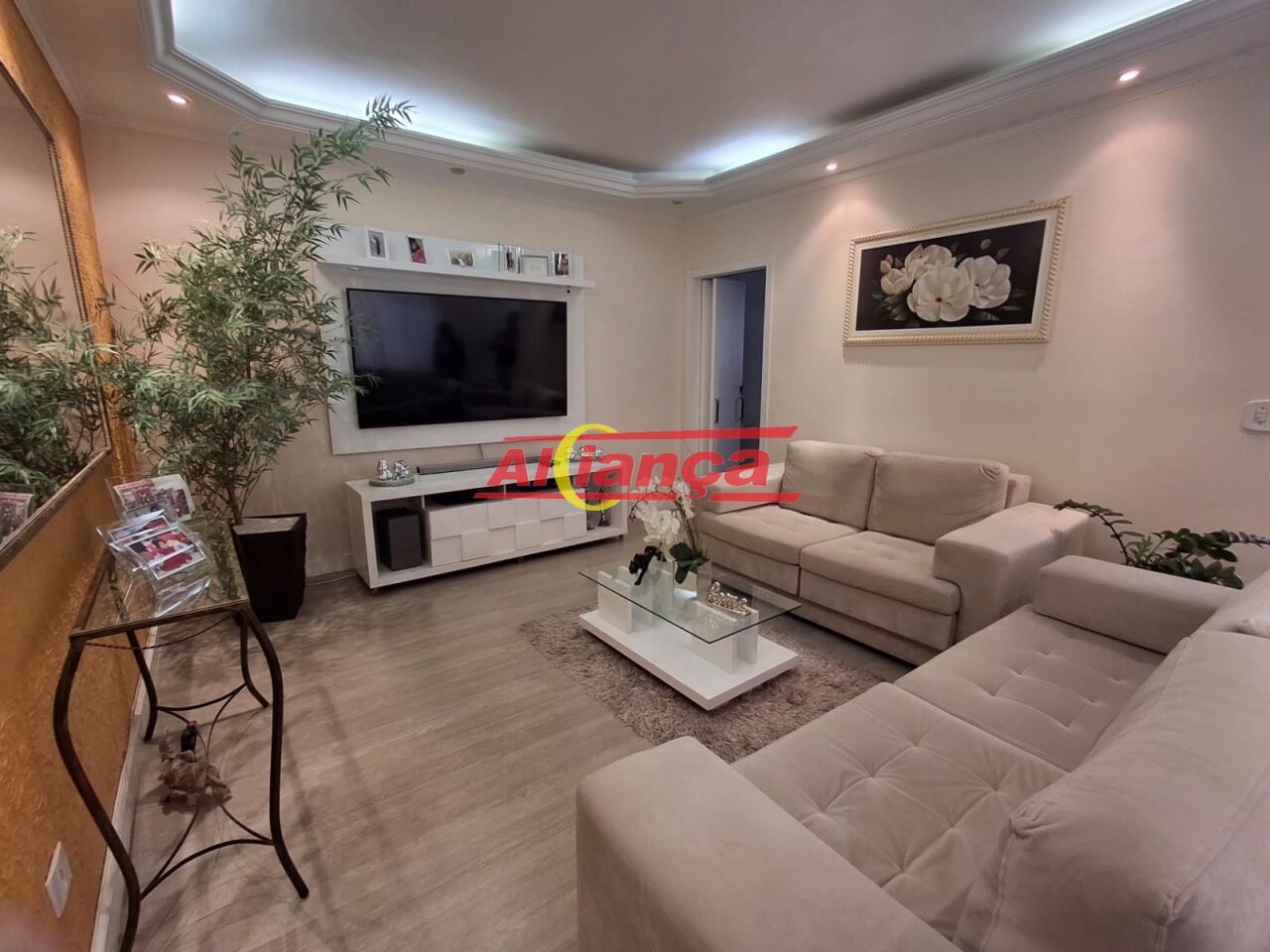 Foto 1 de Casa, para Venda, em Picanço, Guarulhos - Ref AI70450