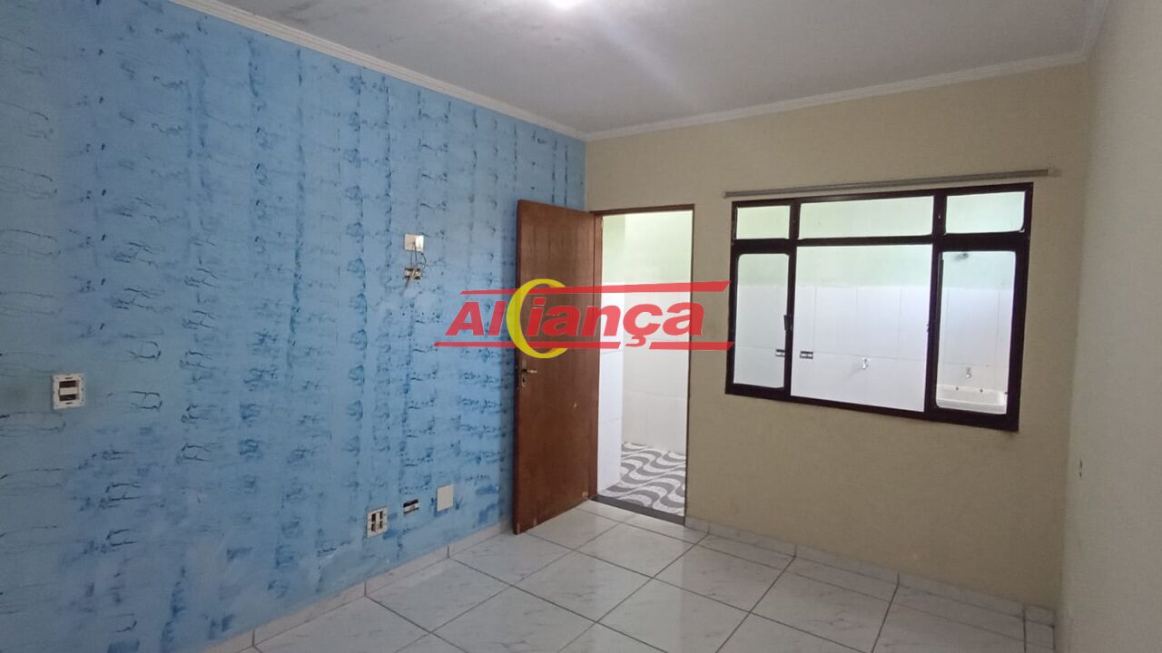 Foto 1 de Casa, para Locação, em Parque Santos Dumont, Guarulhos - Ref AI70474