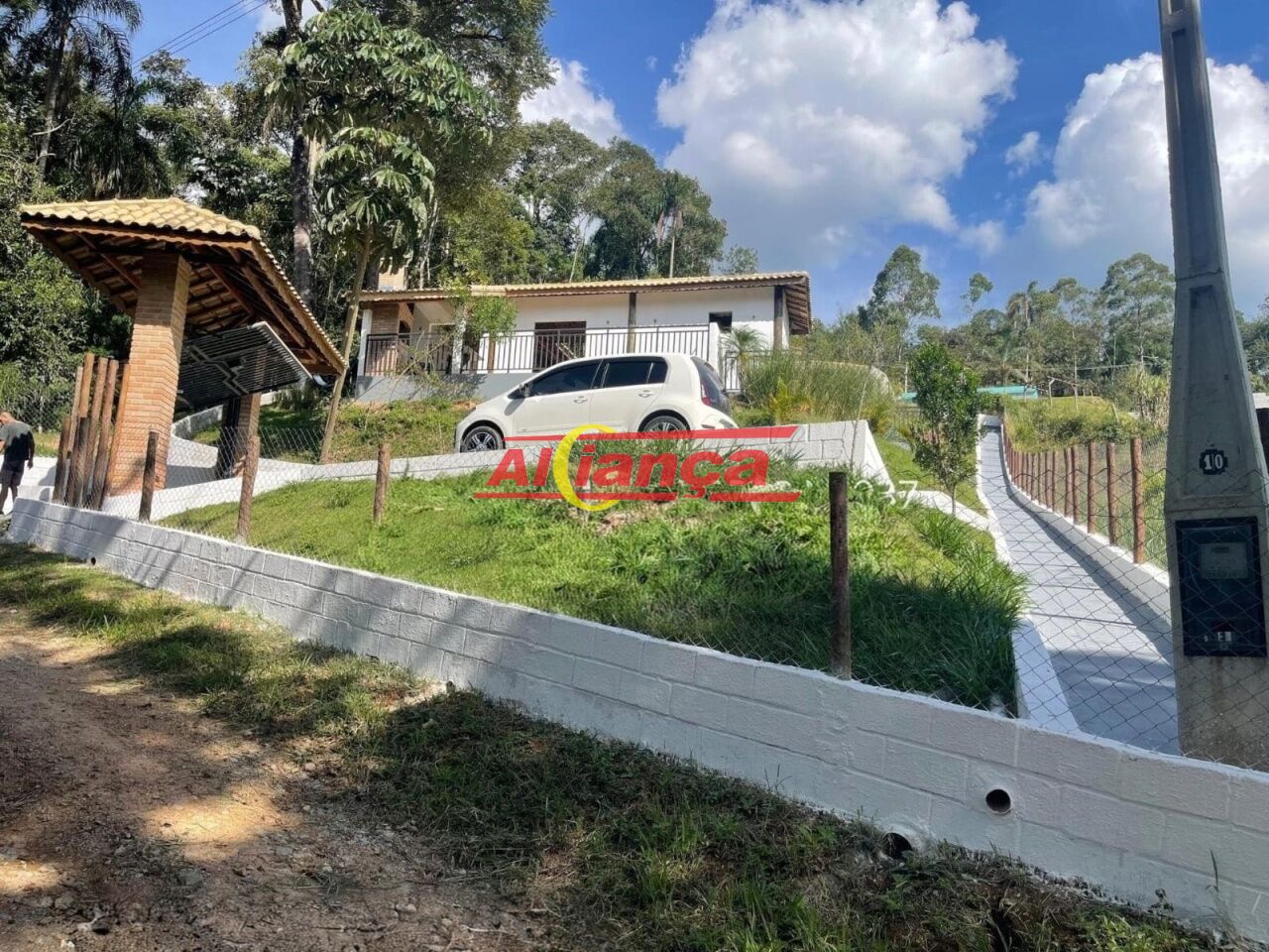 Foto 1 de Casa, para Venda, em Canjica (Terra Preta), Mairiporã - Ref AI70476