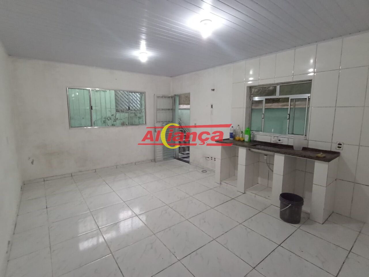 Foto 1 de Casa, para Locação, em Parque Santos Dumont, Guarulhos - Ref AI70478