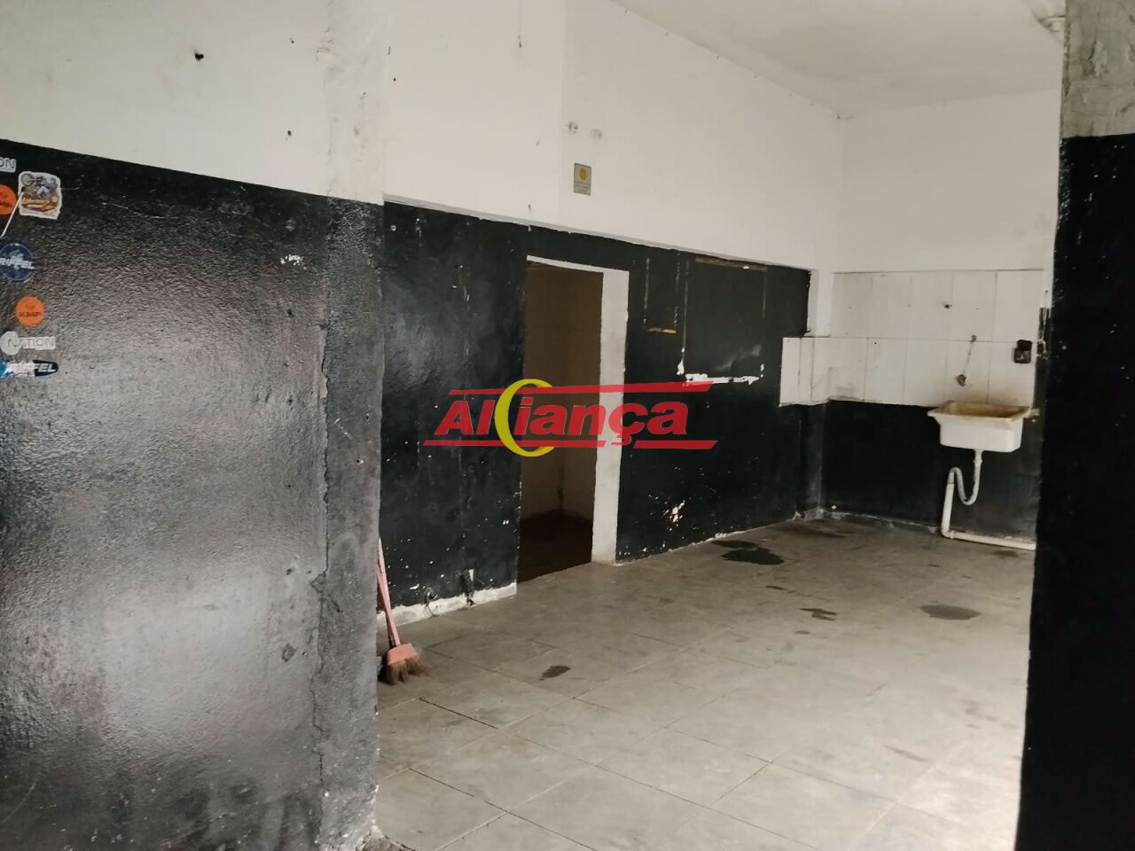 Foto 1 de Comercial, para Locação, em Vila Galvão, Guarulhos - Ref AI70581