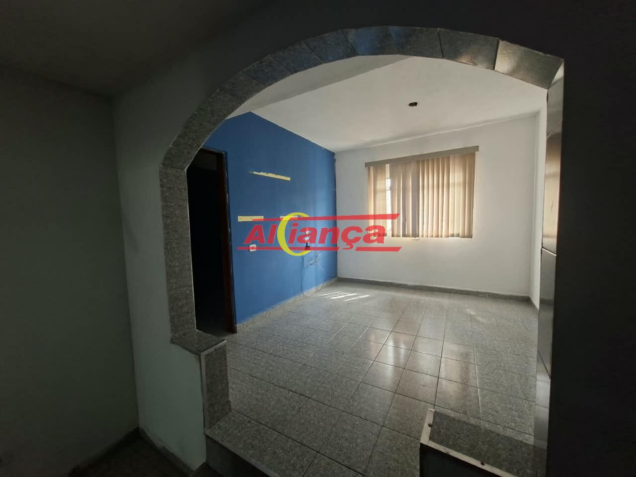 Foto 1 de Casa, para Venda, em Jardim São João, Guarulhos - Ref AI70599