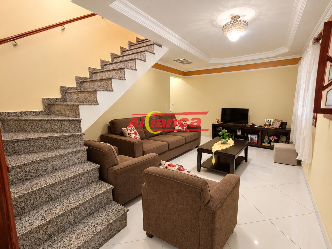 Foto 1 de Casa, para Venda, em Jardim Barbosa, Guarulhos - Ref AI70713