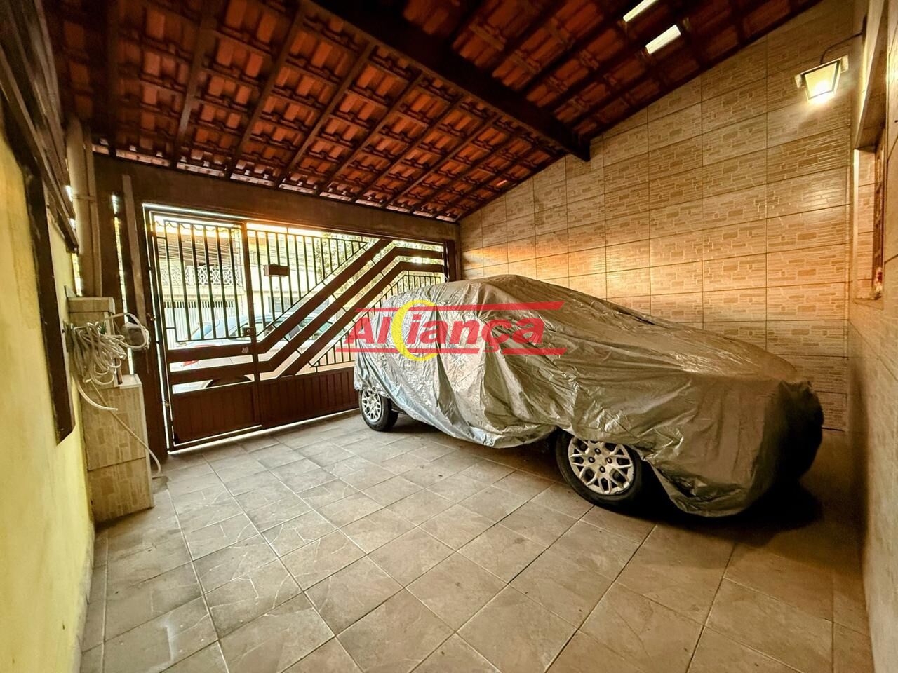 Foto 1 de Casa, para Venda, em Cidade Seródio, Guarulhos - Ref AI71015