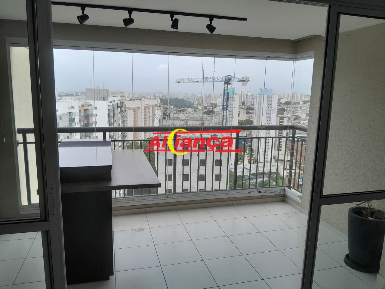 Foto 1 de Apartamento, para Venda, em Jardim Flor da Montanha, Guarulhos - Ref AI71158