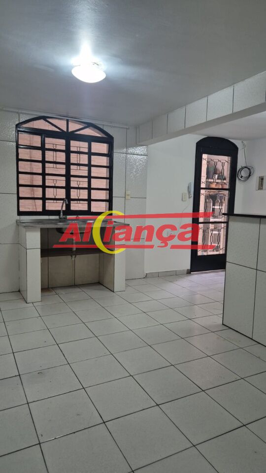 Foto 1 de Casa, para Locação, em Jardim Rosana, Guarulhos - Ref AI71231