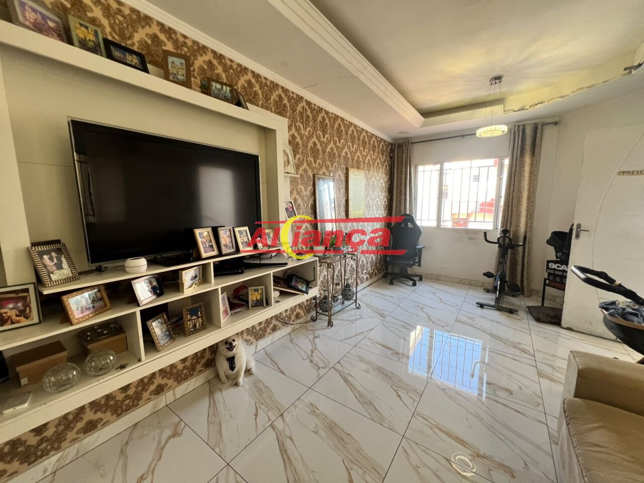 Foto 1 de Casa, para Locação, em Gopoúva, Guarulhos - Ref AI71288