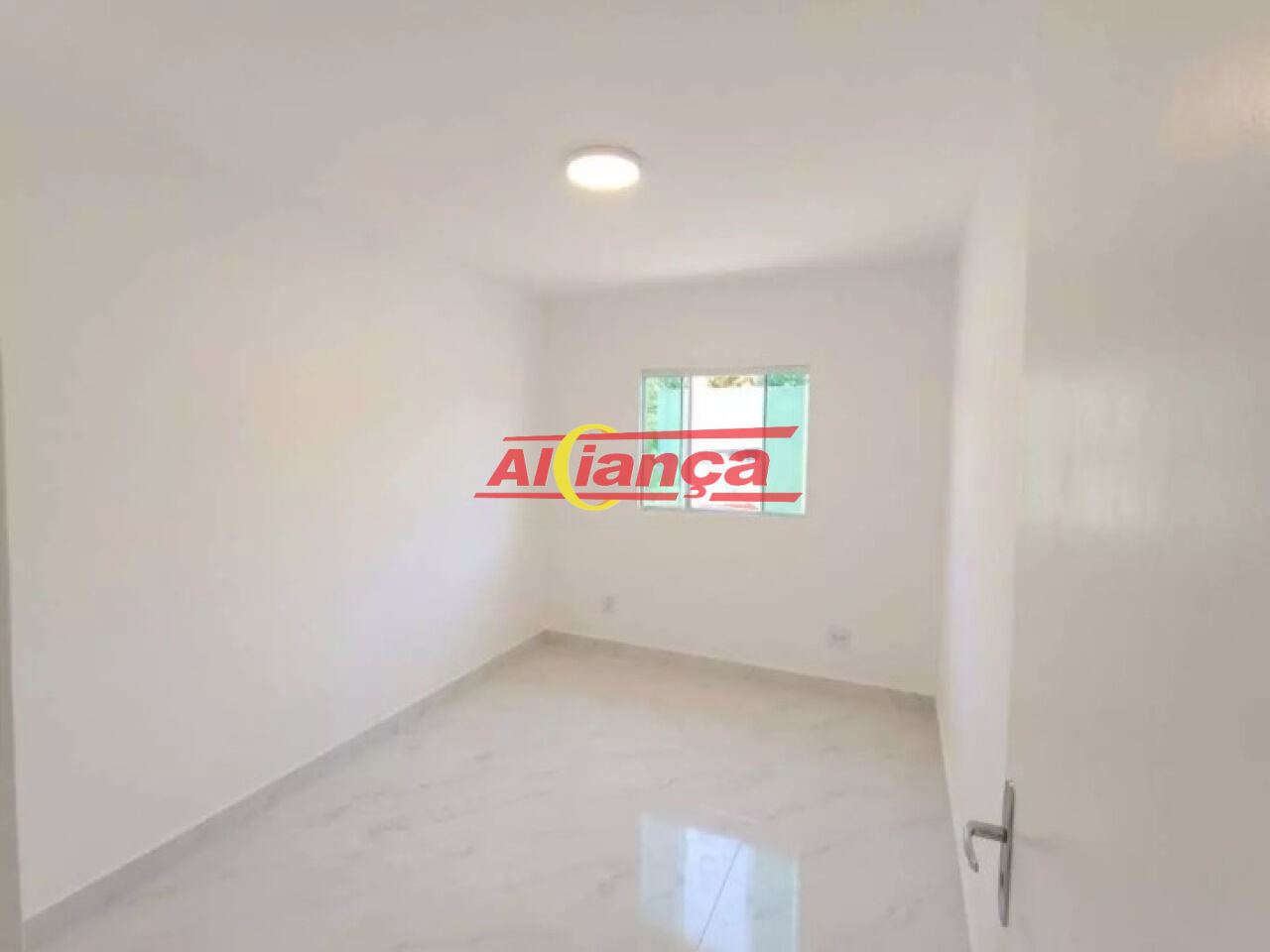 Foto 1 de Comercial, para Locação, em Jardim Santa Mena, Guarulhos - Ref AI71575