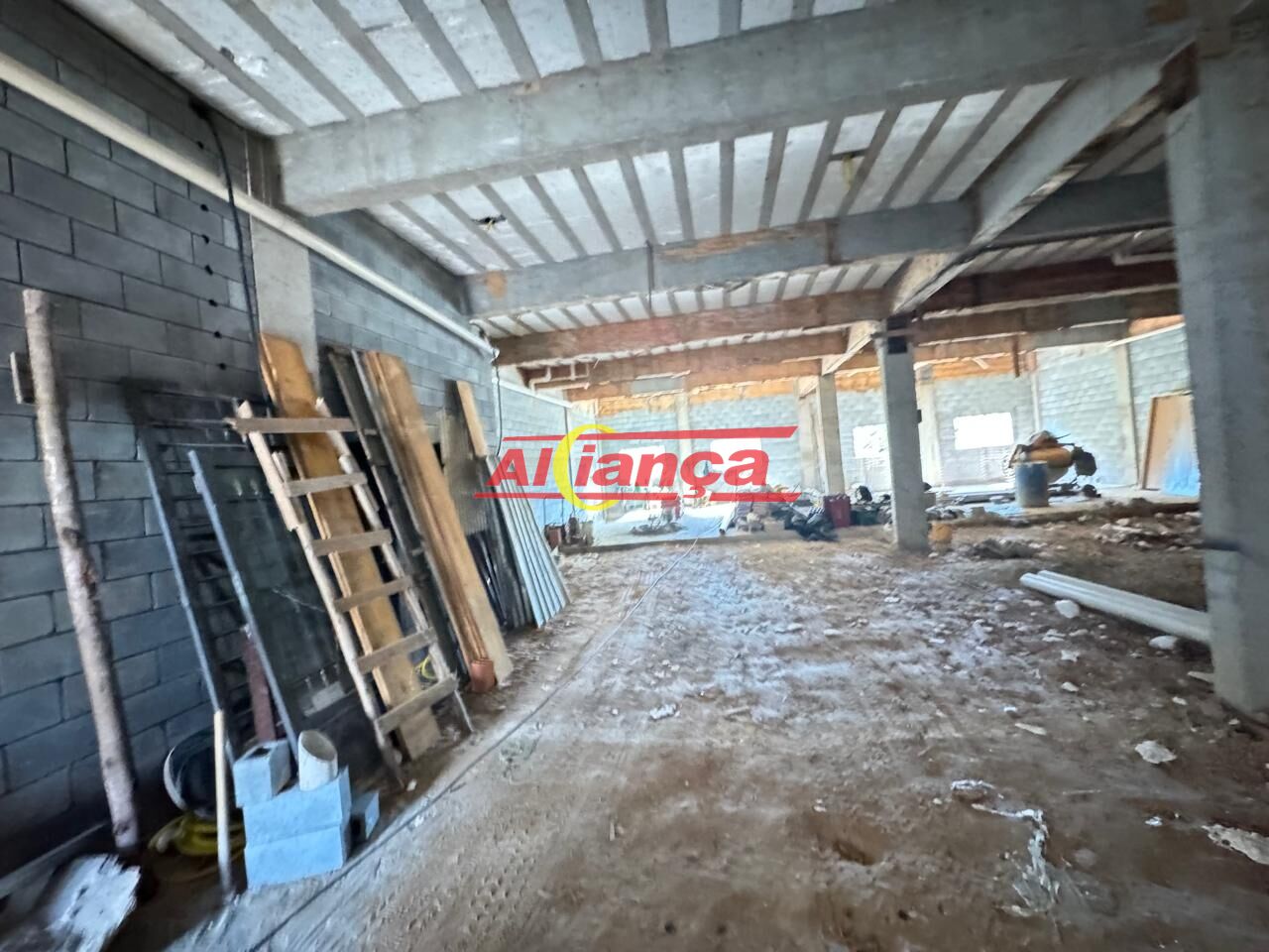 Foto 1 de Comercial, para Locação, em Taboão, Guarulhos - Ref AI71874