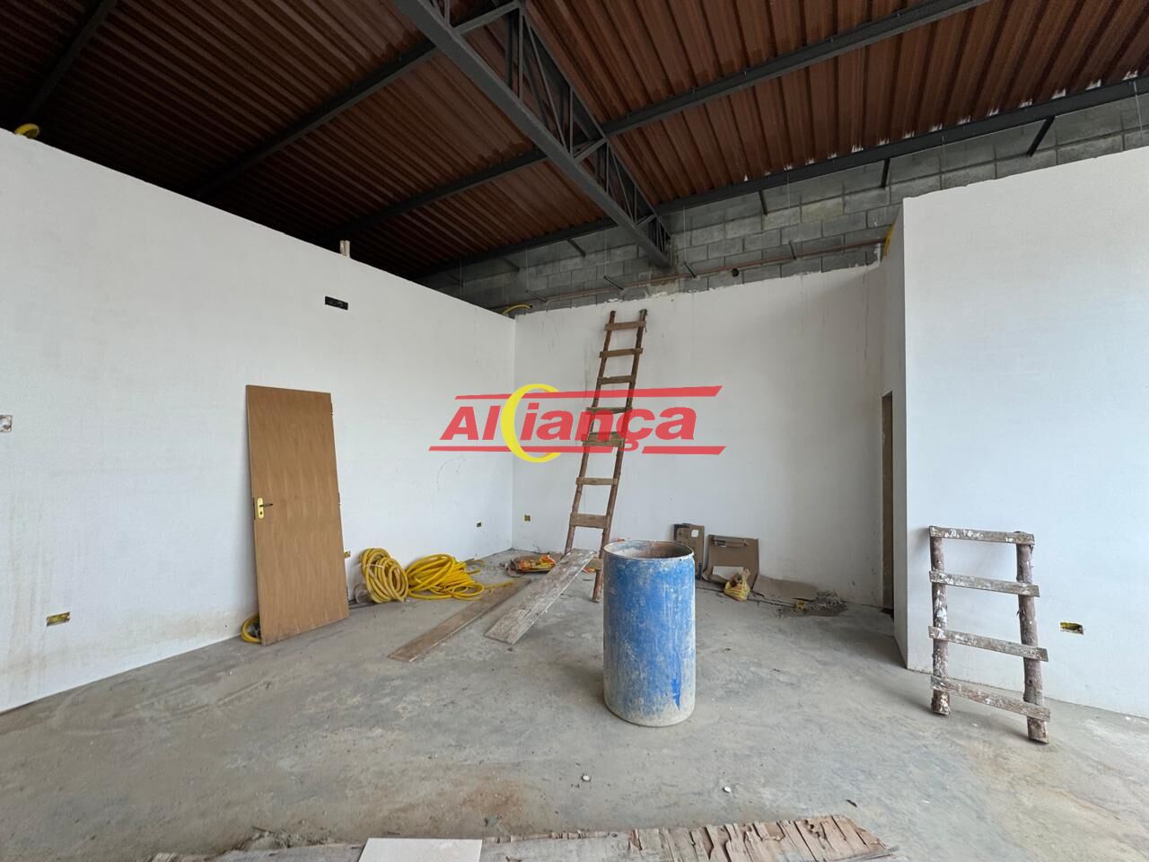 Foto 1 de Comercial, para Locação, em Taboão, Guarulhos - Ref AI71877