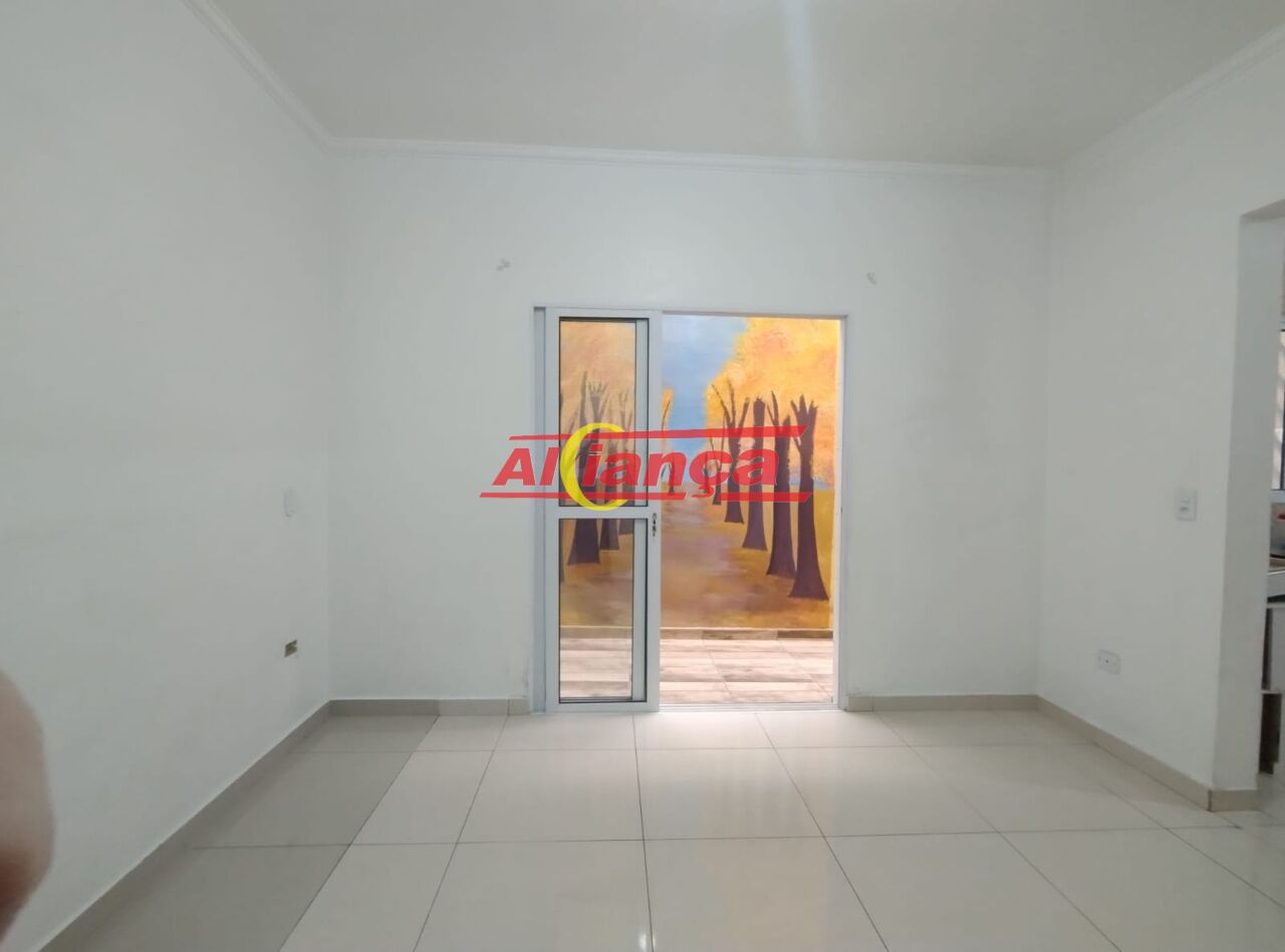 Foto 1 de Casa, para Locação, em Jardim Centenário, Guarulhos - Ref AI72168