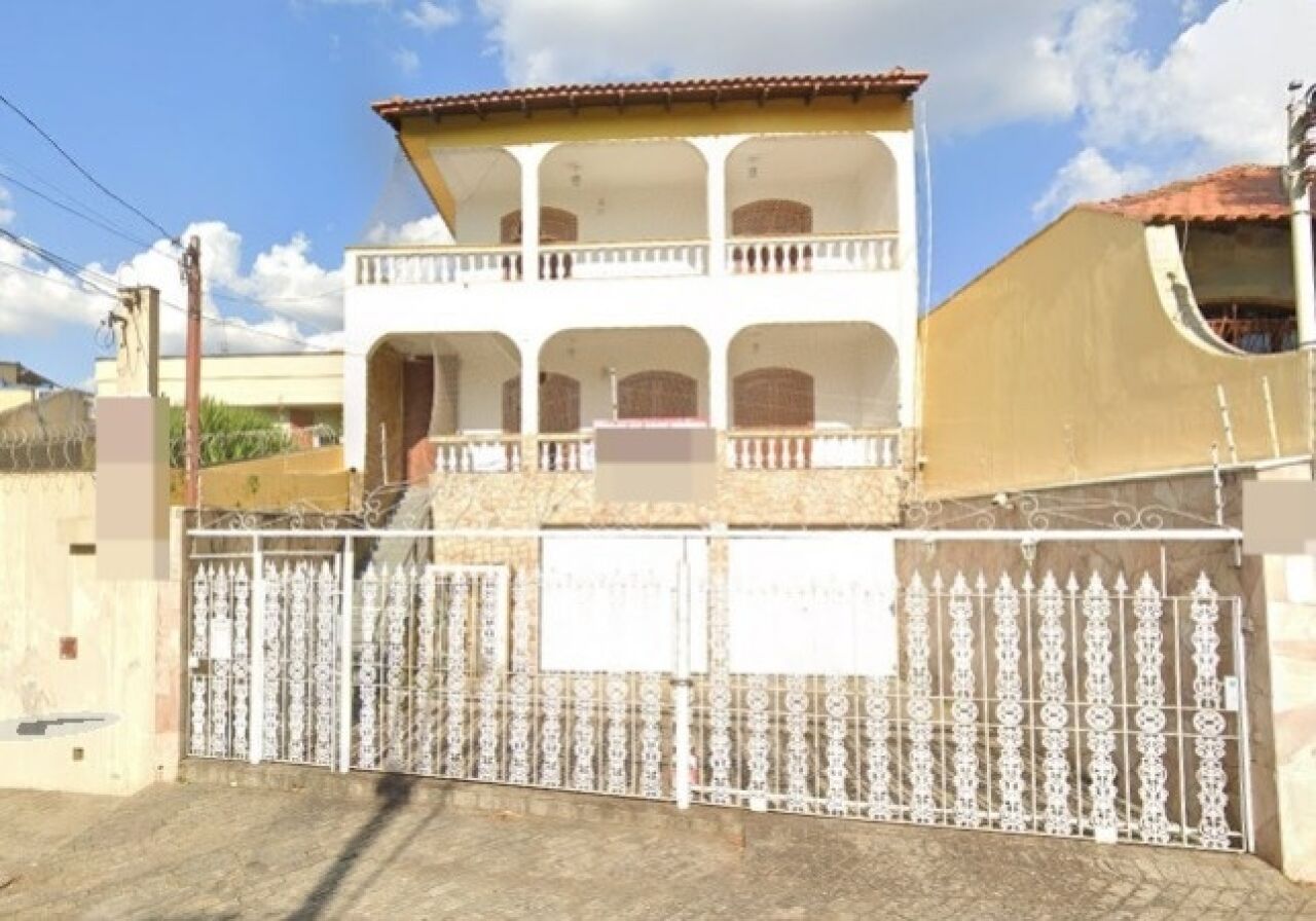 Sobrado para Locação - Vila Ré