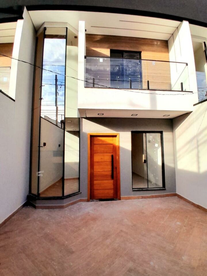 Sobrado para Venda - Cidade Patriarca