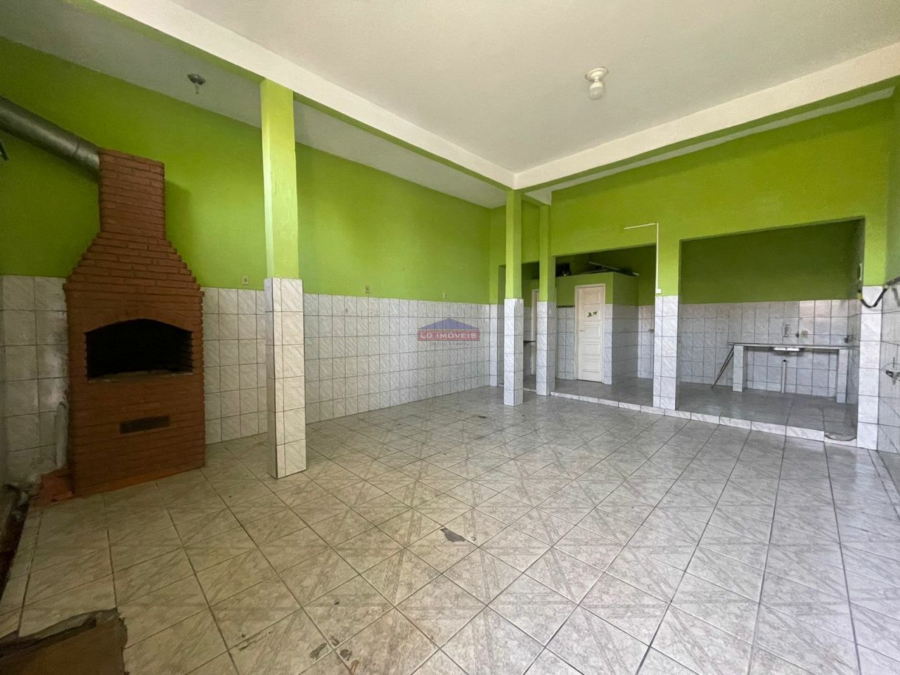 Comercial para Locação - Jardim Iva