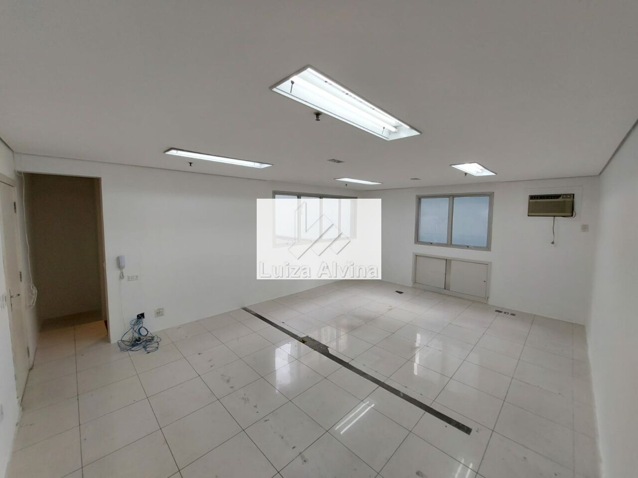 Conj. Comercial para Venda - Vila Olímpia