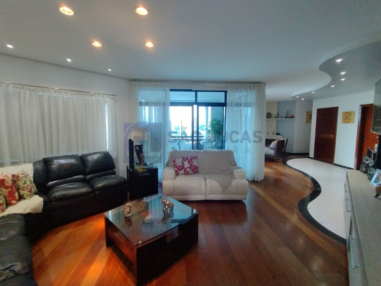 Apartamento para Venda - Jardim Avelino