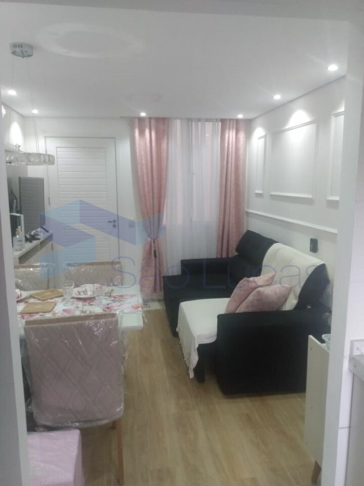 Apartamento para Venda - Colônia Zona Leste