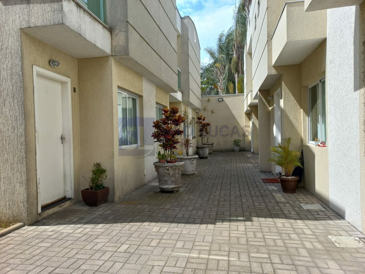 Condomínio para Venda - Vila Ema