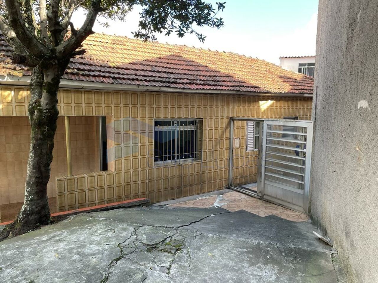 Casa Térrea para Venda - Jardim Guairaca