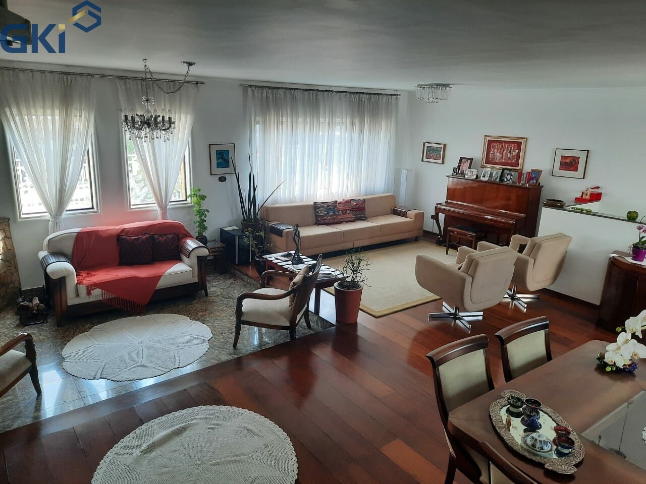 Foto 1